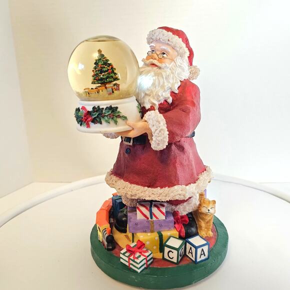 Pfaltzgraff Santa Holding Snow Globe Christmas Heritage Musical Figure 9" w/ Box - Picture 7 of 16